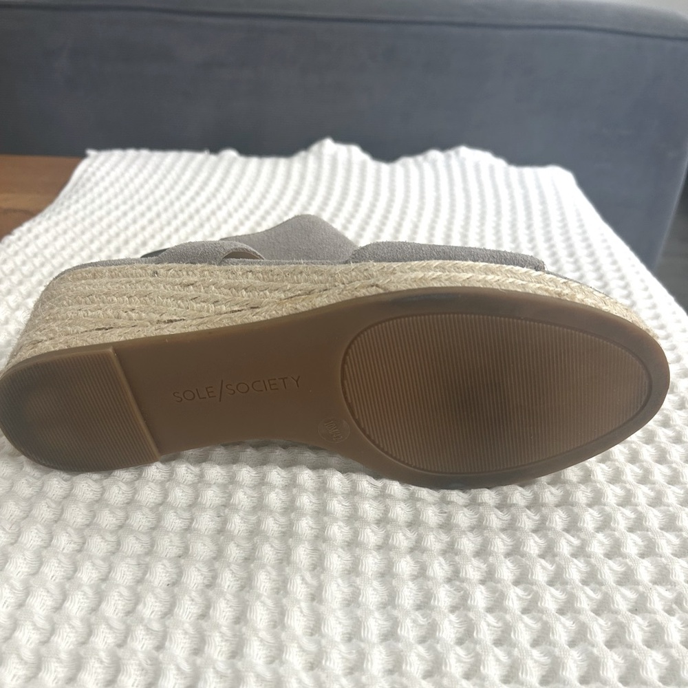 Sole Society Suede Gray Camreigh Espadrille Wedge Peep Toe Sandals. Size 10 - Picture 9 of 11